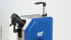 Image: A blue, box-shaped device with a handle and a nozzle; Copyright: 99Technologies S.A.